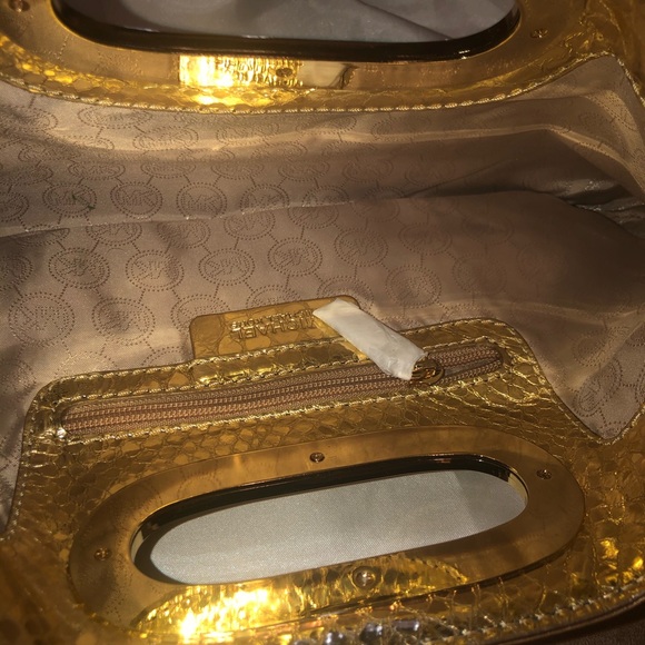 Michael Kors Berkeley Metallic Python Embossed - Picture 5 of 5